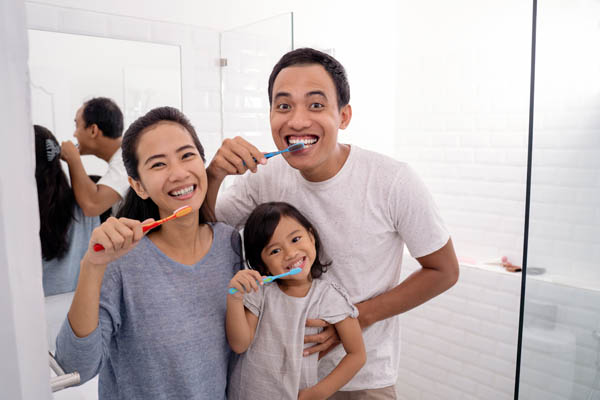 How A Family Dentist Treats An Abscessed Tooth